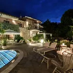 Nikoleta And ホテル