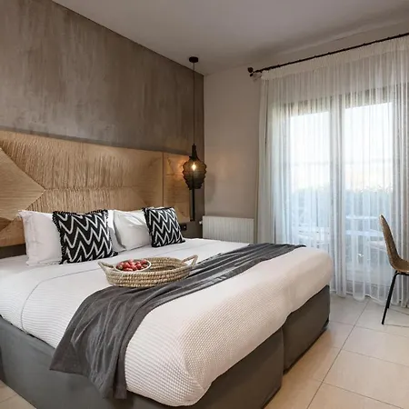 Nikoleta And Hotel 3*
