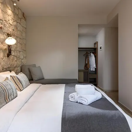 Otel Nikoleta And 3*