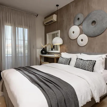 Nikoleta And Hotel 3*