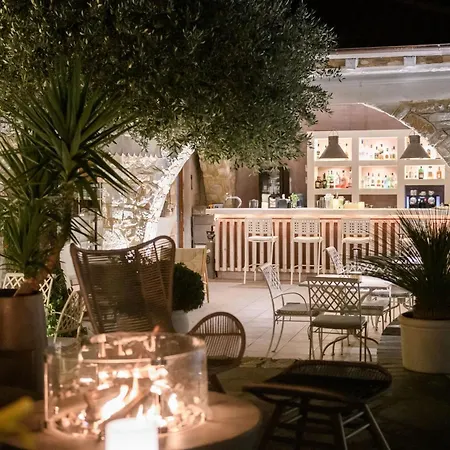 Nikoleta And Otel 3*