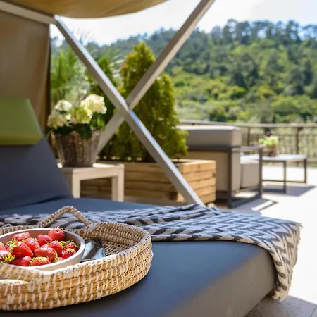 Nikoleta Luxury