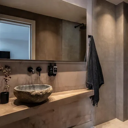 Hotel Nikoleta And 3*