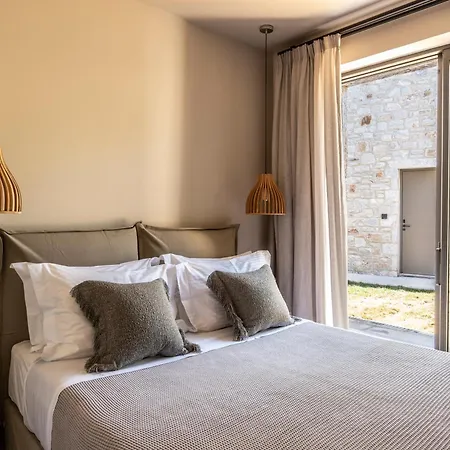 Nikoleta Luxury ホテル 3*