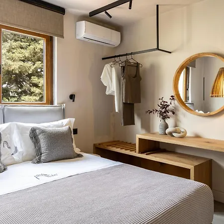 Hotel Nikoleta And 3*