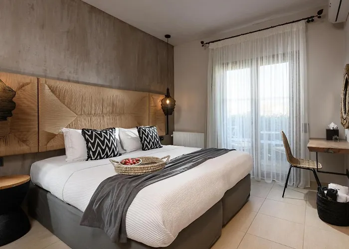 Nikoleta And Otel 3*