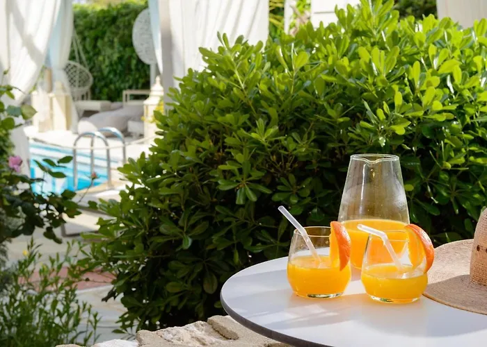 Otel Nikoleta And 3*