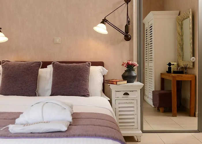 Otel Nikoleta And 3*