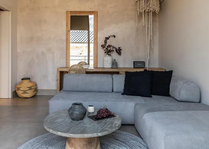 Otel Nikoleta And 3*